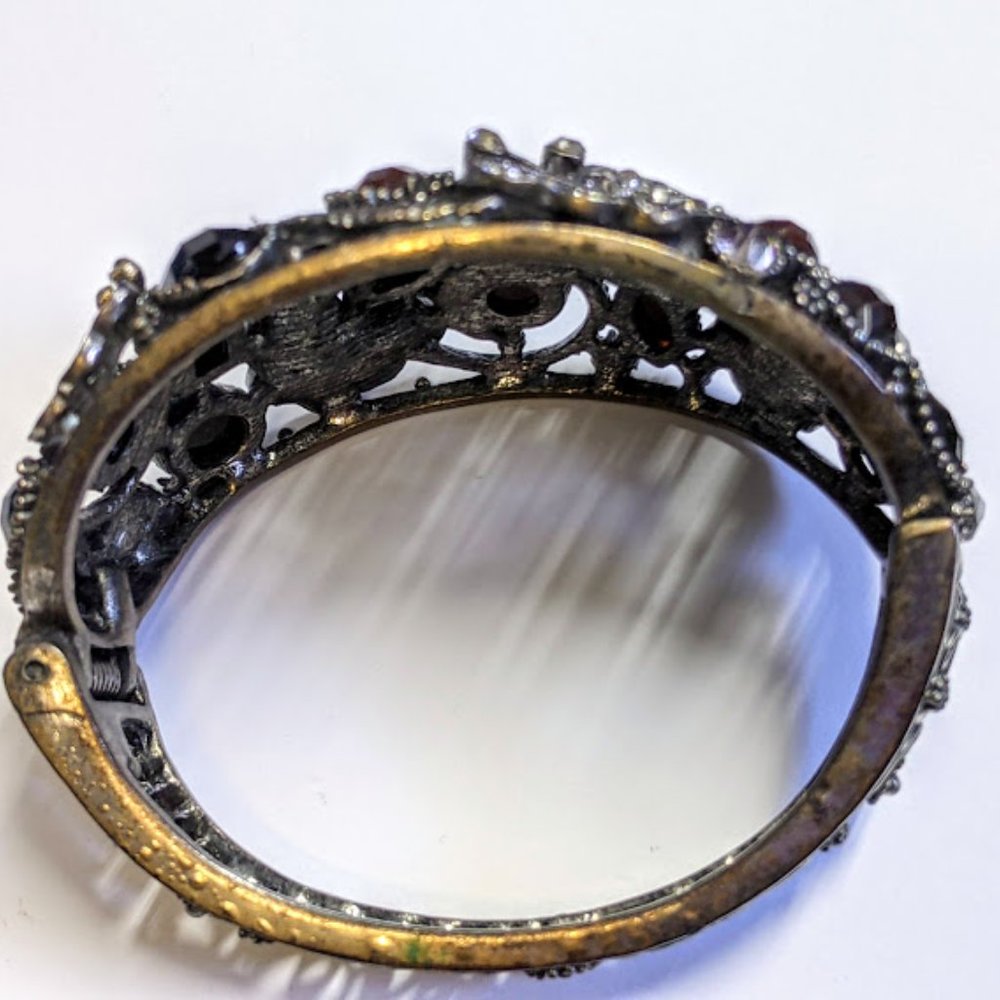 Big Rhinestone Boho Rhinestone Scrolled Bracelet - Picture 3 of 6